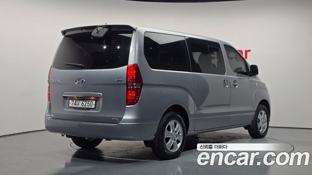 Hyundai Grand Starex 4WD Wagon 11-Seater Modern 2019 — фото 2
