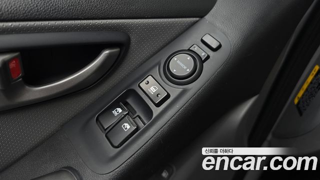 Hyundai Grand Starex 4WD Wagon 11-Seater Modern 2019 — фото 19