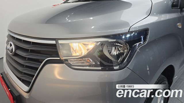 Hyundai Grand Starex 4WD Wagon 11-Seater Modern 2019 — фото 22