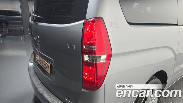 Hyundai Grand Starex 4WD Wagon 11-Seater Modern 2019 — фото 23