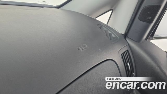 Hyundai Grand Starex 4WD Wagon 11-Seater Modern 2019 — фото 30