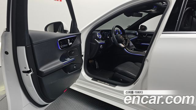Mercedes-Benz C-Class (W206) C300 4MATIC AMG Line 2023 — фото 10