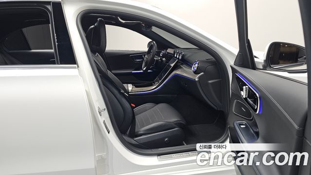 Mercedes-Benz C-Class (W206) C300 4MATIC AMG Line 2023 — фото 11