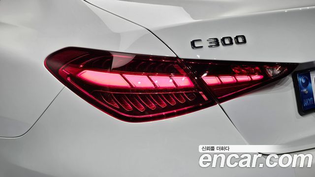 Mercedes-Benz C-Class (W206) C300 4MATIC AMG Line 2023 — фото 23