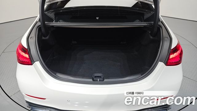 Mercedes-Benz C-Class (W206) C300 4MATIC AMG Line 2023 — фото 30