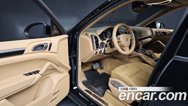 Porsche Cayenne 4.8 S 958 2011 — фото 10