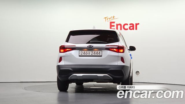 Kia Seltos Diesel 1.6 2WD Trendy 2021 — фото 4