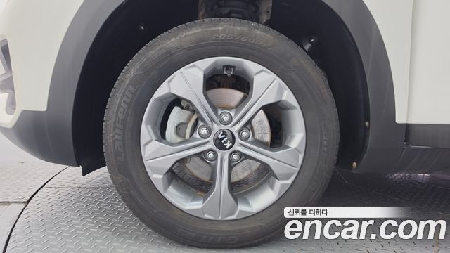 Kia Seltos Diesel 1.6 2WD Trendy 2021 — фото 5