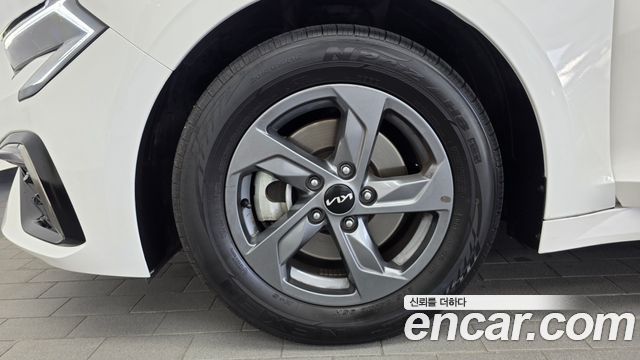 Kia K5 (III) 2.0 LPi(Rent) Trendy 2026 — фото 5