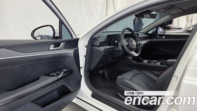 Kia K5 (III) 2.0 LPi(Rent) Trendy 2026 — фото 10