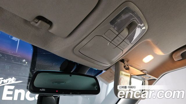 KG Mobility (SsangYong) Very New Tivoli Gasoline 1.5 2WD V3 2022 — фото 19