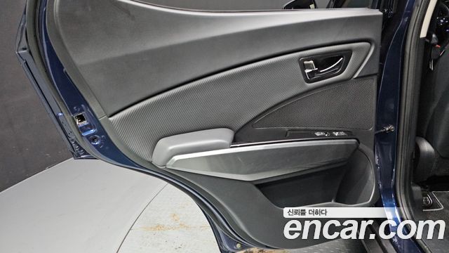 KG Mobility (SsangYong) Very New Tivoli Gasoline 1.5 2WD V3 2022 — фото 25