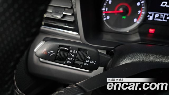 KG Mobility (SsangYong) Very New Tivoli Gasoline 1.5 2WD V3 2022 — фото 28