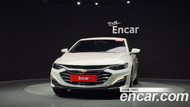 Chevrolet Malibu 2.0 Turbo LT Special 2021 — фото 3