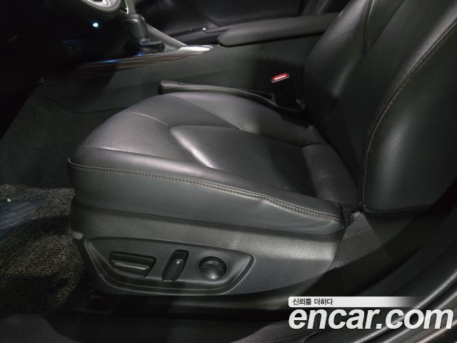 Toyota Camry (XV70) 2.5 XLE Hybrid 2018 — фото 17