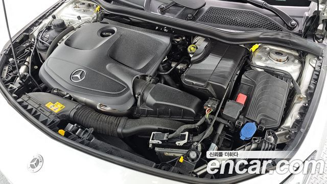 Mercedes-Benz CLA-Class (C117) CLA220 AMG Line 2019 — фото 6