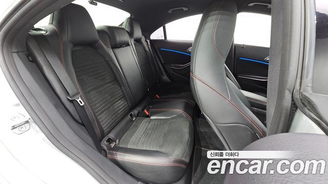 Mercedes-Benz CLA-Class (C117) CLA220 AMG Line 2019 — фото 11