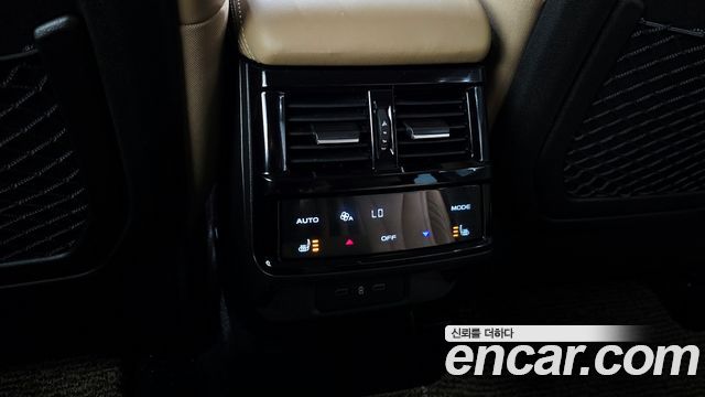 Renault Korea Grand Koleos 1.5 E-TECH Iconic 2WD 2025 — фото 31