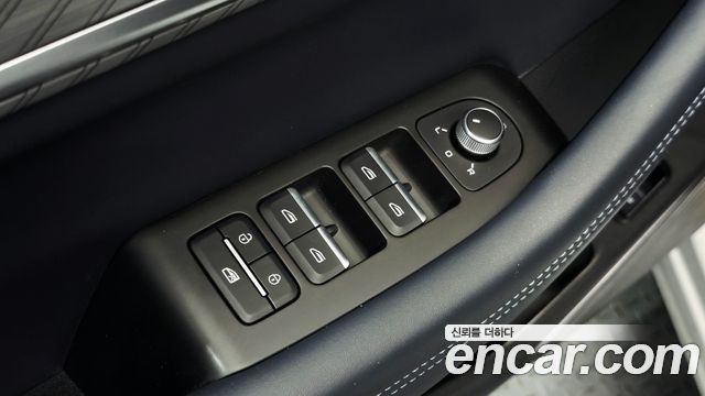 Renault Korea Grand Koleos 1.5 E-TECH Iconic 2WD 2025 — фото 27