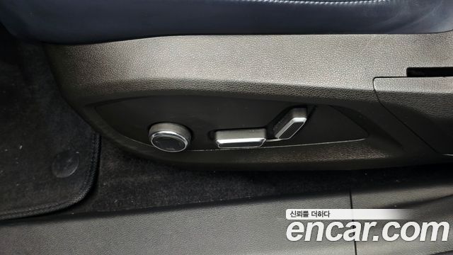 Renault Korea Grand Koleos 1.5 E-TECH Iconic 2WD 2025 — фото 31