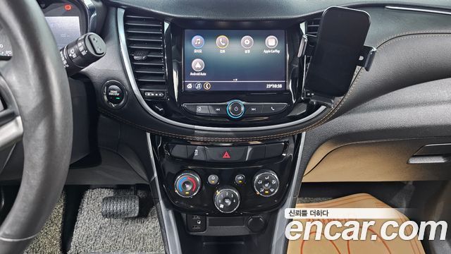 Chevrolet Trax 1.4 Red Line Premier 2021 — фото 13