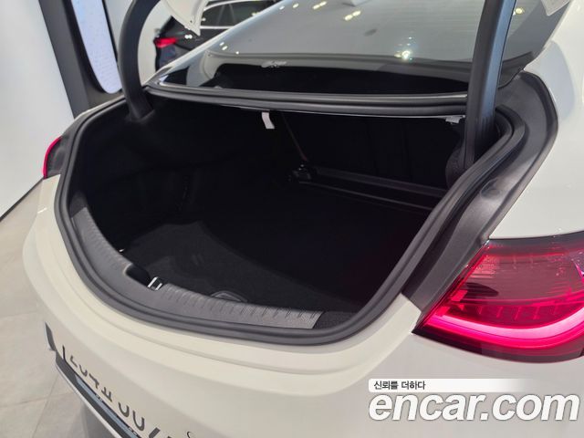 Mercedes-Benz CLE-Class (C236) CLE450 4MATIC Coupe 2024 — фото 10