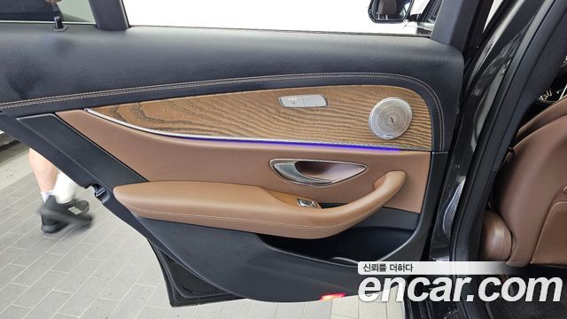 Mercedes-Benz E-Class (W213) E250 Exclusive 2021 — фото 25