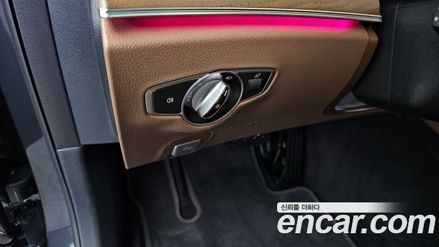 Mercedes-Benz E-Class (W213) E250 Exclusive 2021 — фото 28