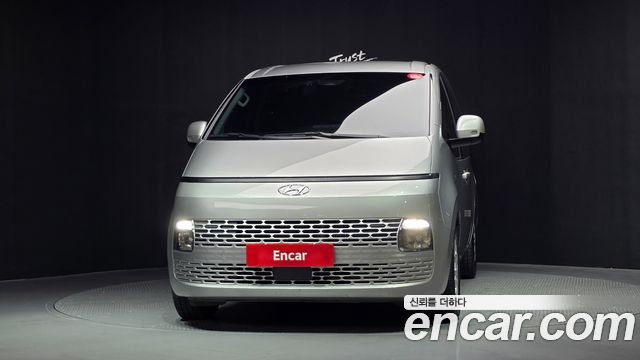 Hyundai Staria Cargo 3-Seater Modern 2023 — фото 3