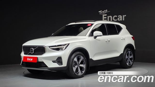 Volvo XC40 B4 Ultimate Bright