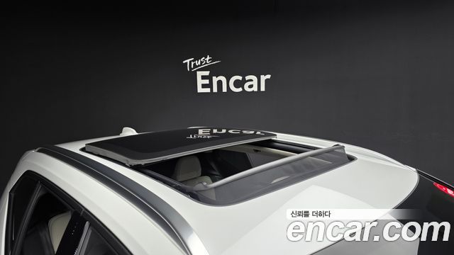 Volvo XC40 B4 Ultimate Bright 2023 — фото 33