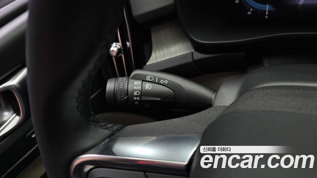 Volvo XC40 B4 Ultimate Bright 2023 — фото 38