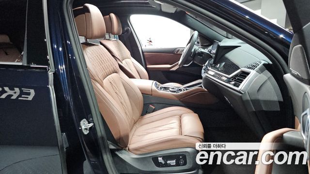 BMW X6 (G06) xDrive30d M Sport 2025 — фото 16