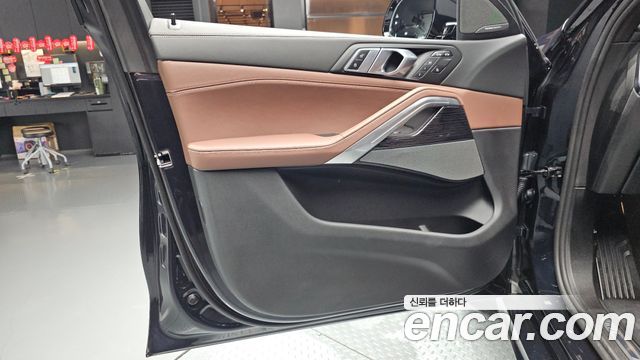 BMW X6 (G06) xDrive30d M Sport 2025 — фото 30