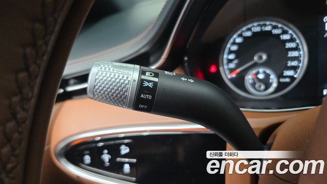 Genesis GV70 2.5T Gasoline 2WD 2024 — фото 18