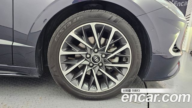 Hyundai Sonata (DN8) 2.0 Inspiration 2020 — фото 21