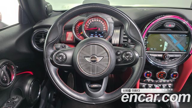 MINI Cooper S JCW 3rd Generation 2018 — фото 13