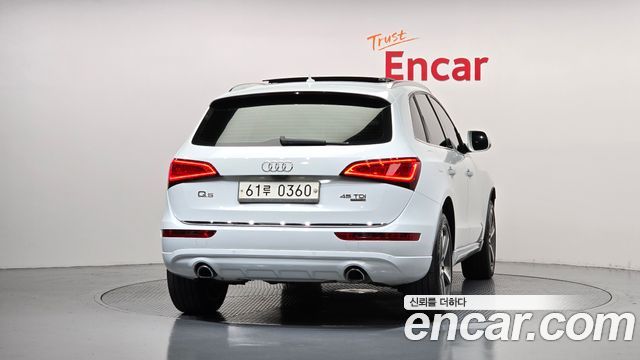 Audi Q5 45 TDI Quattro 8R 2016 — фото 4