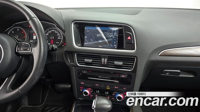 Audi Q5 45 TDI Quattro 8R 2016 — фото 13