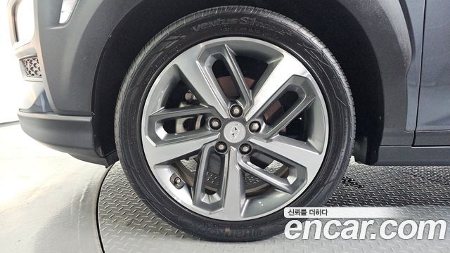 Hyundai Kona 1.6 Turbo 2WD Modern pop 2019 — фото 5