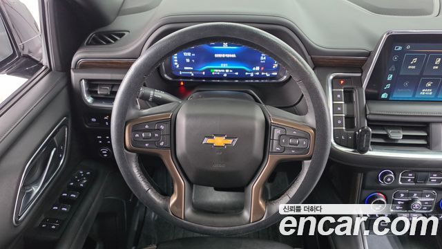 Chevrolet Tahoe 6.2 Dark Knight 4WD 2022 — фото 12