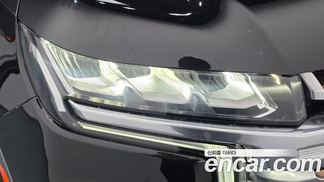 Chevrolet Tahoe 6.2 Dark Knight 4WD 2022 — фото 22
