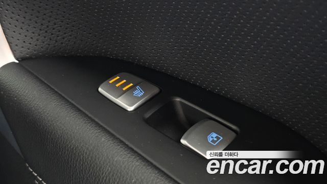 Genesis G70 Gasoline 3.3T 4WD 2021 — фото 19