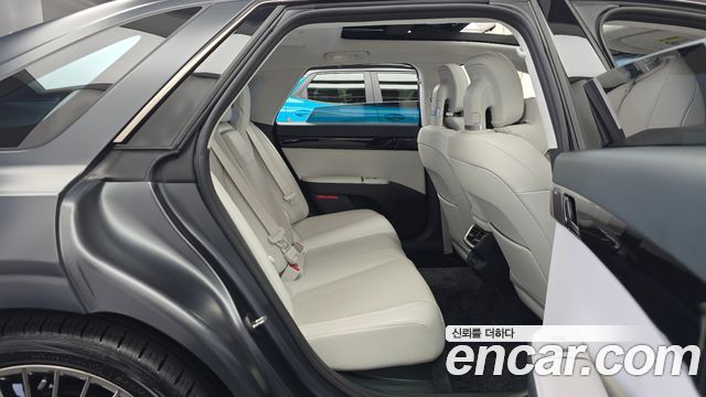 Hyundai Grandeur (GN7) 3,5 Gasoline 4WD Calligraphy 2023 — фото 11