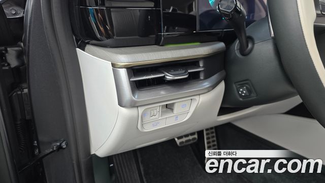 Hyundai Grandeur (GN7) 3,5 Gasoline 4WD Calligraphy 2023 — фото 20