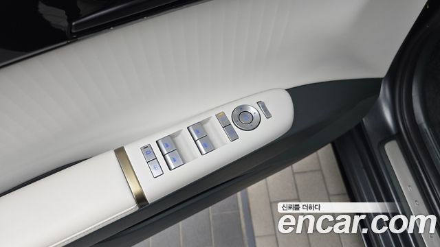 Hyundai Grandeur (GN7) 3,5 Gasoline 4WD Calligraphy 2023 — фото 28