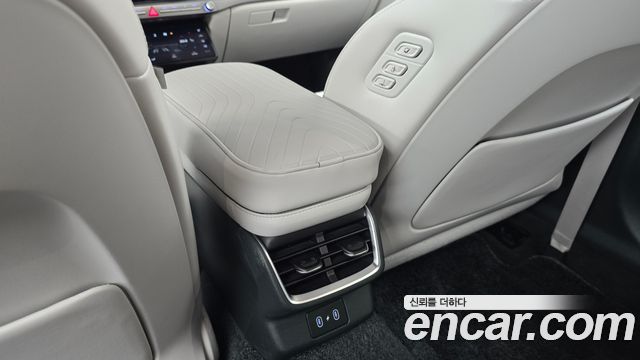 Hyundai Grandeur (GN7) 3,5 Gasoline 4WD Calligraphy 2023 — фото 31