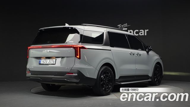 Kia Carnival (IV) HEV 7seater Gravity 2025 — фото 2