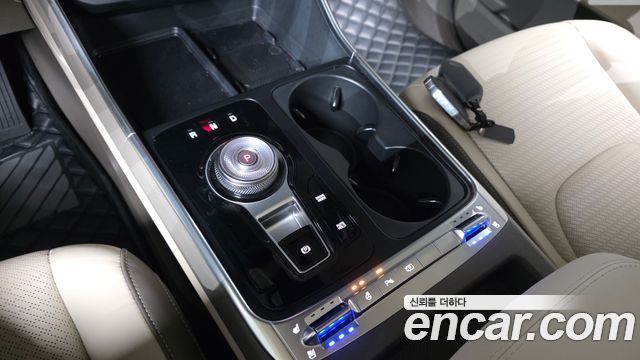 Kia Carnival (IV) HEV 7seater Gravity 2025 — фото 9