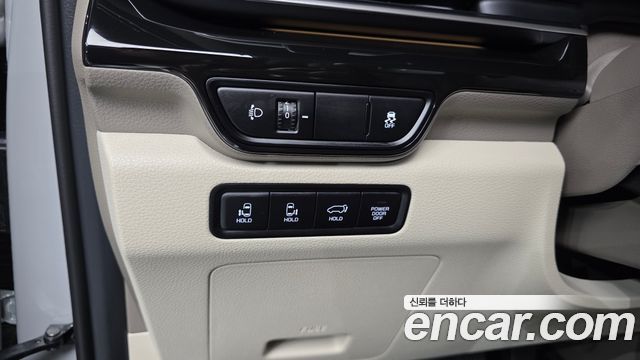 Kia Carnival (IV) HEV 7seater Gravity 2025 — фото 12
